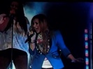 Demi Unbroken Live In Panama (3299)