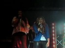 Demi Unbroken Live In Panama (3730)