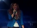 Demi Unbroken Live In Panama (4181)