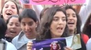 Demi Lovato Llego A Perú Y Saludo A Sus Fans  2012 03555