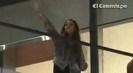 Demi Lovato Llego A Perú Y Saludo A Sus Fans  2012 30375