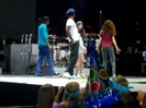 Demi Lovato\'s Entrance at Souncheck 0518