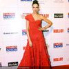 Deepika-Padukone-steals-the-show-in-eye-catching-red-gown-at-Hello-Hall-Of-Frame-Awards-2013-held-at