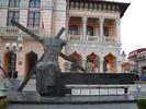 Picture 128 monument ridicat in cinstea celor cazuti in 1989