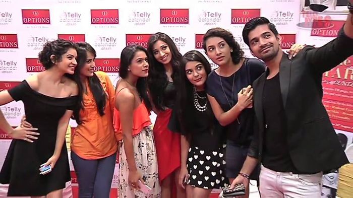 14951_436251913180713_2763832978431280735_n - 15-Karanvir Bohra si Surbhi Jyoti