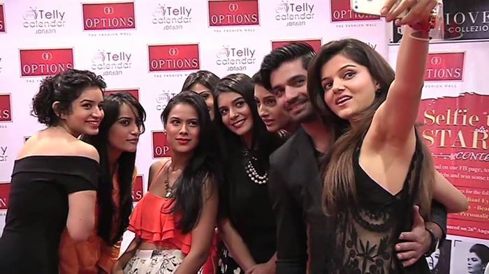 10388079_436251783180726_925585157292870339_n - 15-Karanvir Bohra si Surbhi Jyoti