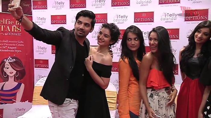 10574344_436251836514054_6943698272529106195_n - 15-Karanvir Bohra si Surbhi Jyoti