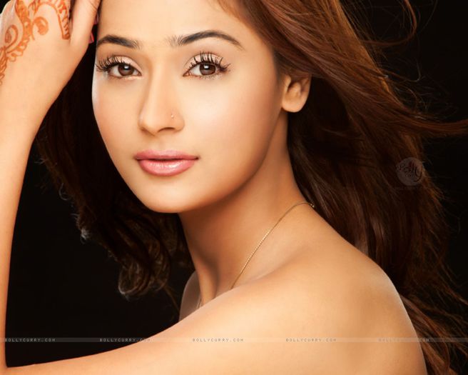 Sara Khan - 67- Actrite indiene