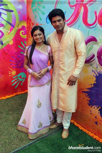  - 135- Toral Rasputra and Siddharth Shukla