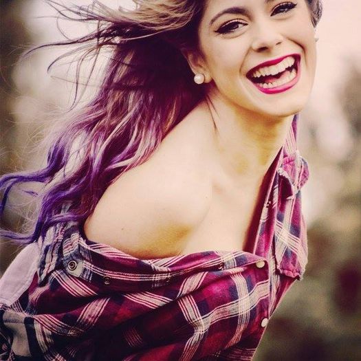  - Martina Stoessel