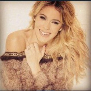  - Martina Stoessel