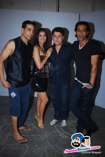 houseful-on-location-10
