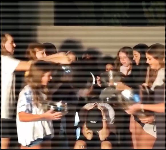 2│15 voturi IceBucketCh.