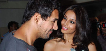 Bipasha_Basu_si_John_Abraham