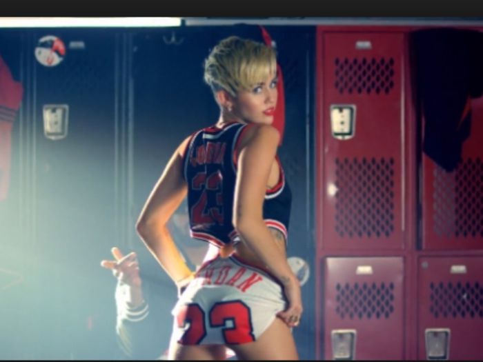 Miley cyrus 23 ghicit de mari935 - Ghiceste melodia
