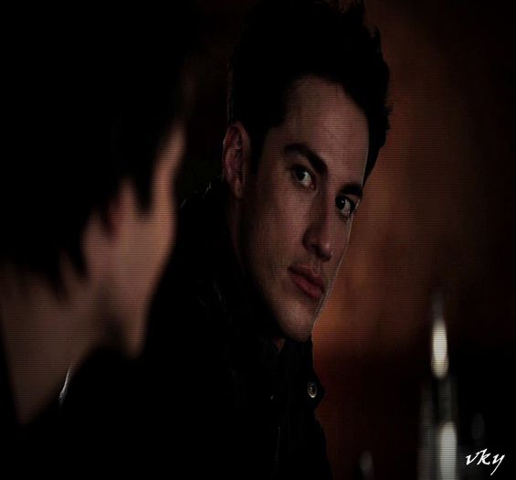 #► |mananca el banana| Atunci ia o bucata de mar...|ia o bucata de mar si ii [cl]; da so manance|#h=)))) + |o ignora pe #Lexy;;defapt se face ca no aude|#l
