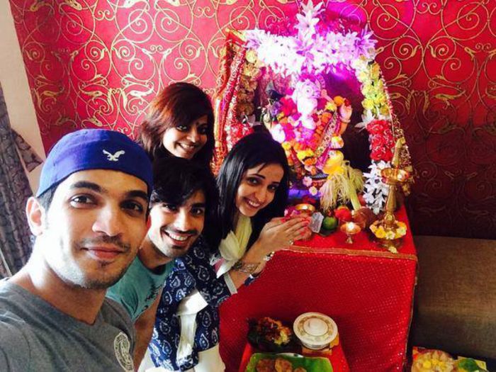 10372511_696115803805233_2319777639810111685_n