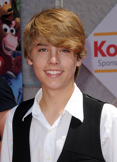 Cole Sprouse-Ben Geller - Prietenii tai