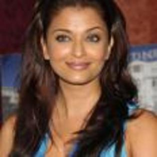 Aishwarya_Rai_1242890283_1