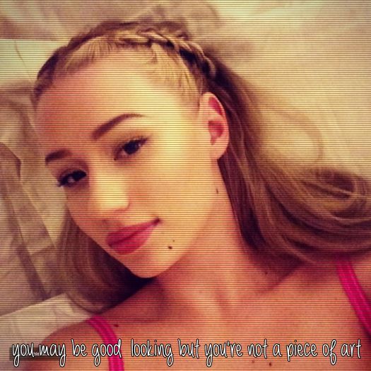 ♡ cσνєη ♡ eh, lasă :))) *fuge la frigider, scoate înghețata, fuge la dulapuri CL; scoate toate porcăriile delicioase care le găsește* hai săăăăăăăă facem ceva interesant :))
