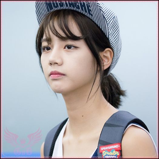 H| Dar tu nu? #J. Ught, Dae a adormit. ;-;