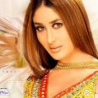 Kareena_Kapoor_1255575293_0