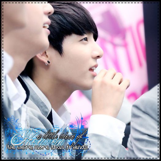 K| Aaa..okei. :-? *se uita la pahar, apoi la Hye* :D - ix __ Episodul 071 __ xi