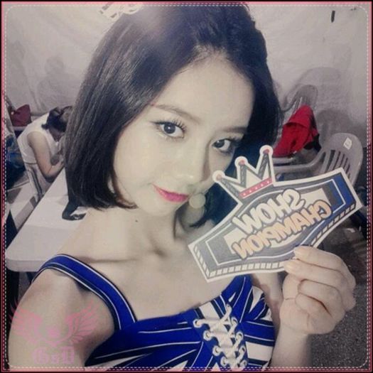 H| Aşaaa. :o3 #K. [işi toarnă] Hei. :* #D - ix __ Episodul 071 __ xi