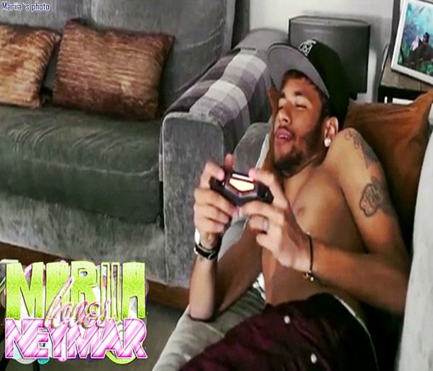 ɳҽყɱαɾ | CL una dintre voi să se ducă să ia canapele şi paturi..adică să comandaţi că ni le aduc ăia; aveţi grijă paturile să fie rezistente poate dăm de nişte clienţi mai f##tălăi şi na =))) eu mă duc la chestii de decor:o3.
