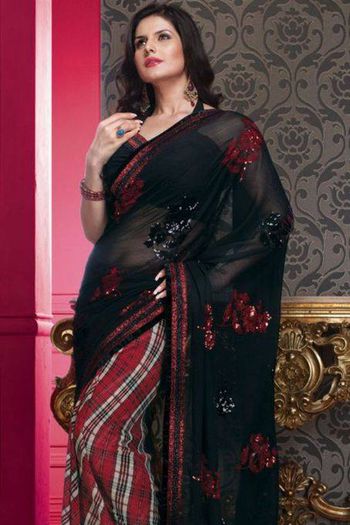 1601132_766691280019773_1381284774565468539_n - Zarine Khan