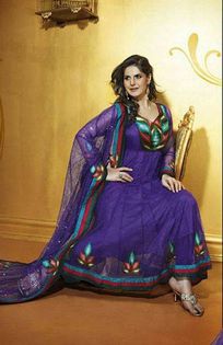 10314009_763460667009501_8341260289054452071_n - Zarine Khan