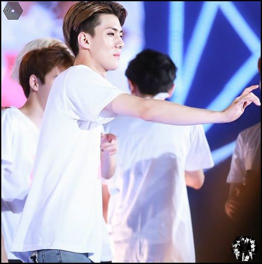 hun| La dimineaţă nici nu o să şti cum ne cheamă. :-? =)) #Y.