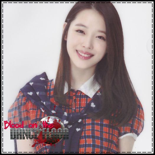 ~ L seamana cu mine. :)) ;-; :-?