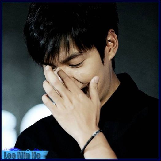 $| Yaa, parcă te-aş mânca la cum îmi răspunzi. ;-; #Kook.