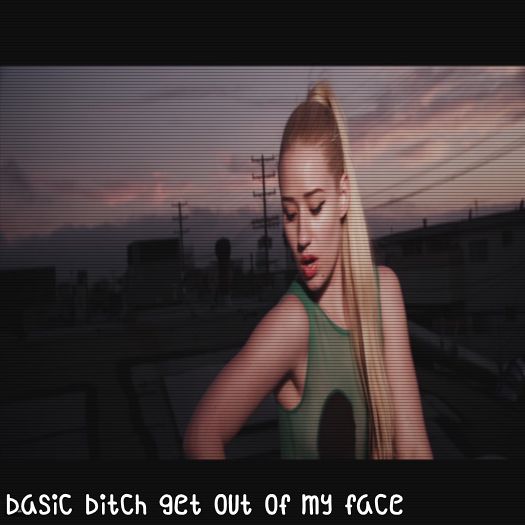 ♡ cσνєη ♡ ai dreptate :w *închide frigiderul* ce ai acolo ? :w