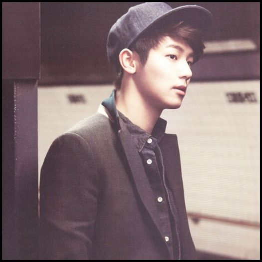 -. Aha. |se ridica, o pupa pe Mina, pe Hye, pe Yura|. Hai pa. :* |se uita la Suzy.>.>.pleacă|