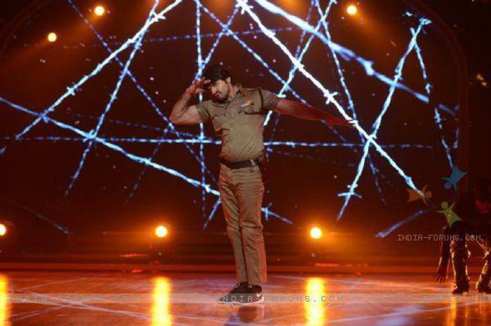 10671478_573617409409576_8879080607742145792_n - Ashish Sharma