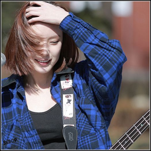 B-Jiin| Nervoasăă ce eşti. =)) E obsedat, cred. :-? #Mina. - ix __ Episodul 073 __ xi