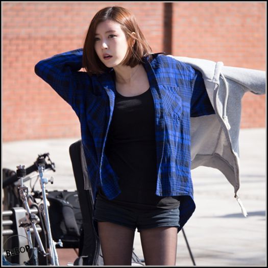 B-Jiin| Nu-mi spui cu cine, hă? T^T Da, te-ai schimbat. Enorm. =)) - ix __ Episodul 073 __ xi