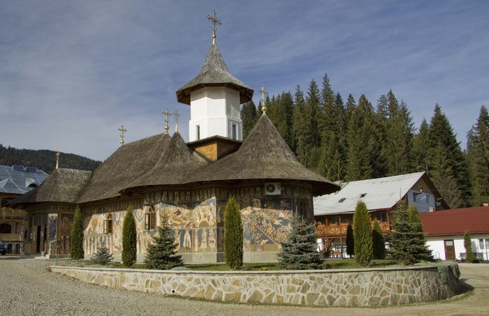 MANASTIREA PETRU VODA