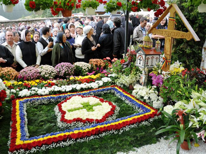 MORMANT PARINTELE IUSTIN PARVU