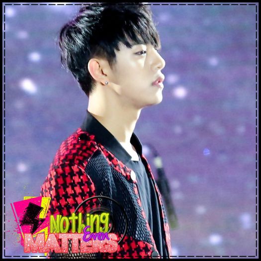 ^D^ *continuand sa o gadile* De ce sunt? ._. :)) - ii - Hyeri Room - ii