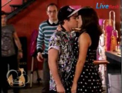 ayer-termino-violetta2---fotos-675273 - Kisses from Violetta 3