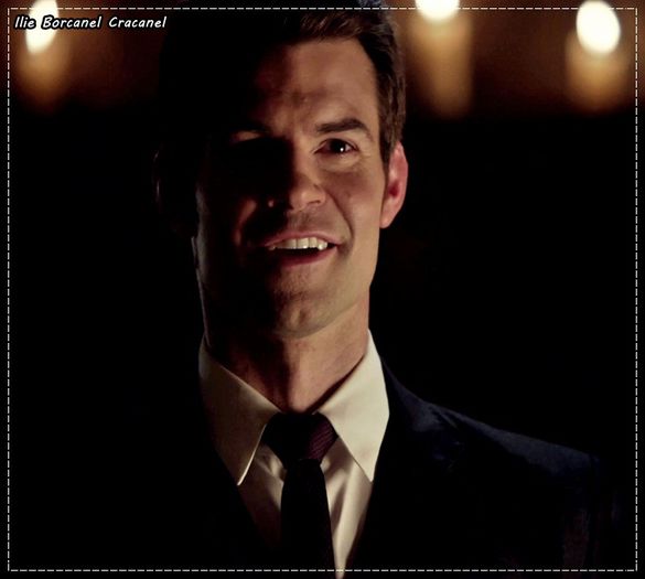 *vine tinand in mana un borcan cu piftie* Saluuuut