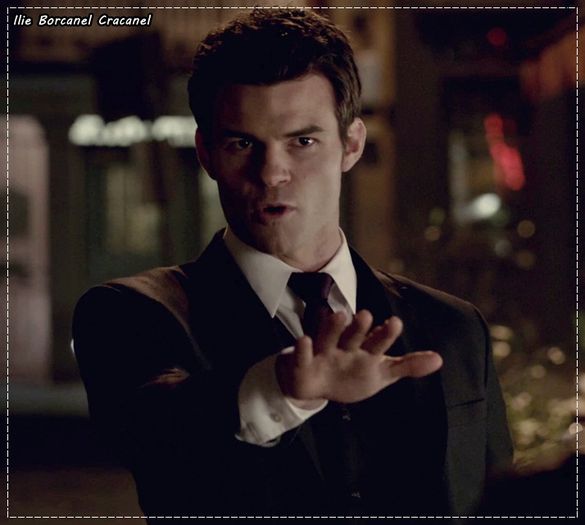 click Trebuie sa imparti cu mine! Pai ori suntem amorezi ori nu mai suntem; *ii ia tava si incepe sa manance* #Derek =)))))
