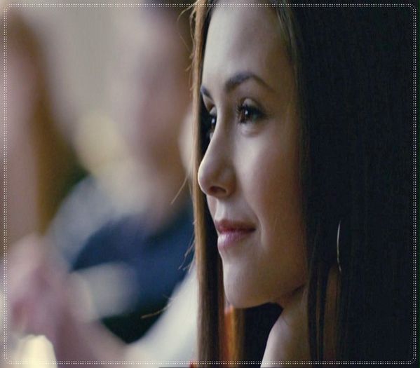 》*iese din foisor si sta in ploaie*:X