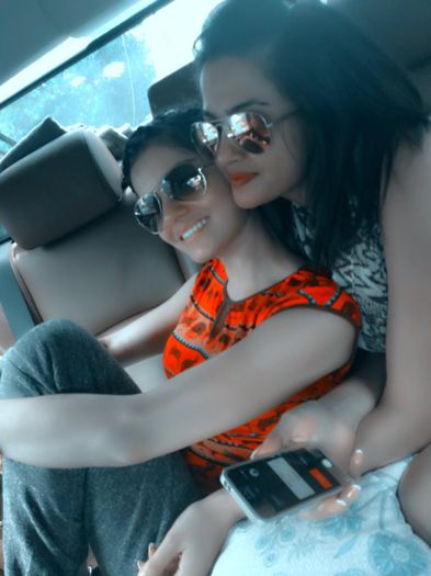 Bt8IsOHCYAA9u8e - Rubina Dilaik poze noi