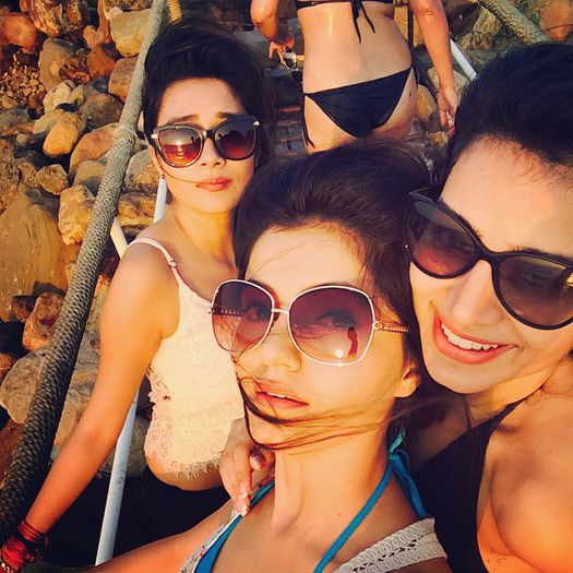 10540451_1494765430772332_1879355845_n