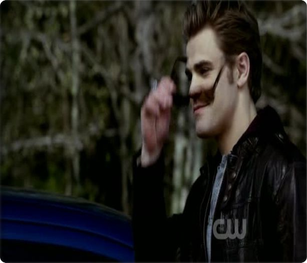 *vine idem poza* Hello, lume... *se opreste* Stai nu e nimeni :| :))..:-h - here - episode 32 - done