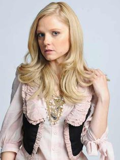 Ana Layevska en El fantasma de Elena - Villanas de telenovelas